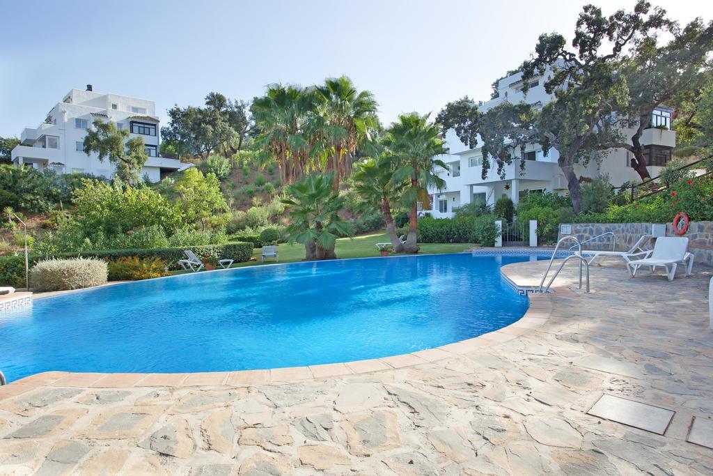 Apartment Jacarandas De Elviria Марбелья Экстерьер фото